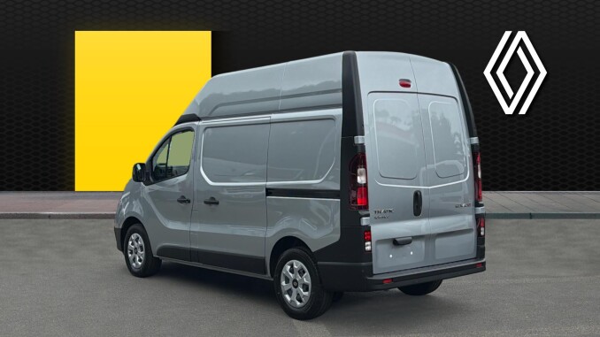Renault Trafic Swb Diesel SH30 Blue dCi 150 High Roof Advance [Safety] Van - Image 2